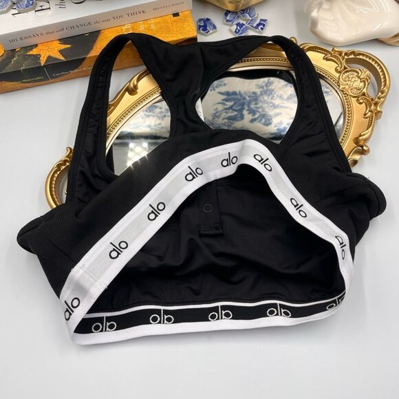 🆕 ALO YOGA 🧿 BNWOT Icon Ribbed Henley Sports Bra + Icon Thong Bundle - Size L - Picture 12 of 14